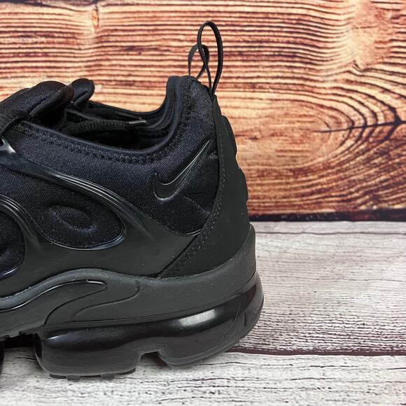 Nike Vapormax Tripe Black Low Top Shoes - Picture 4 of 9